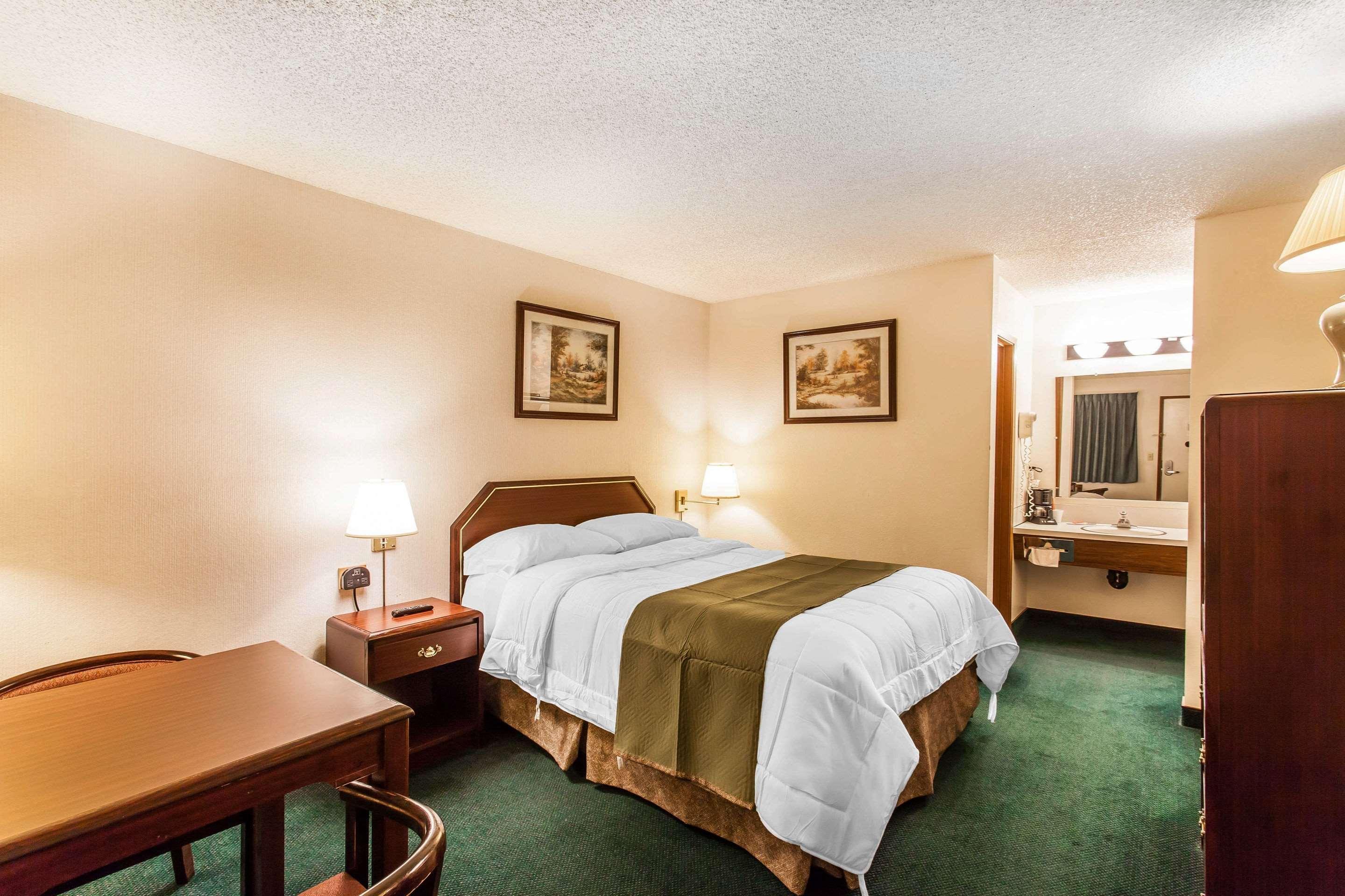 Econolodge Еверетт Екстер'єр фото