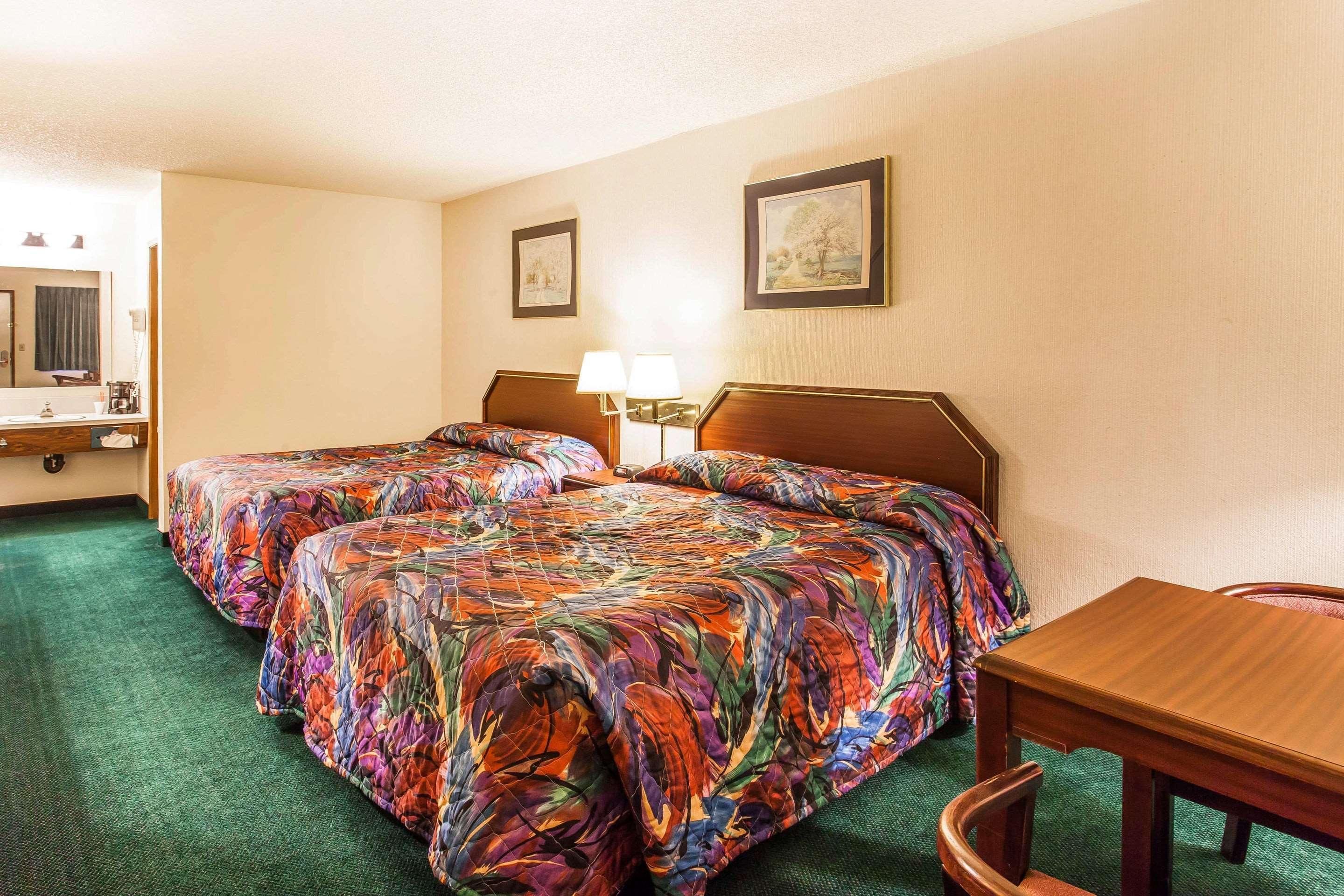 Econolodge Еверетт Екстер'єр фото