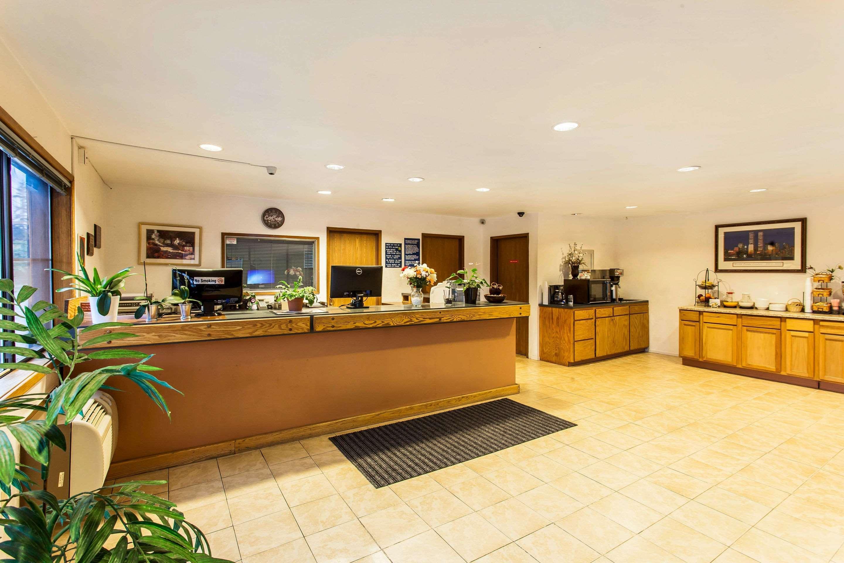 Econolodge Еверетт Екстер'єр фото