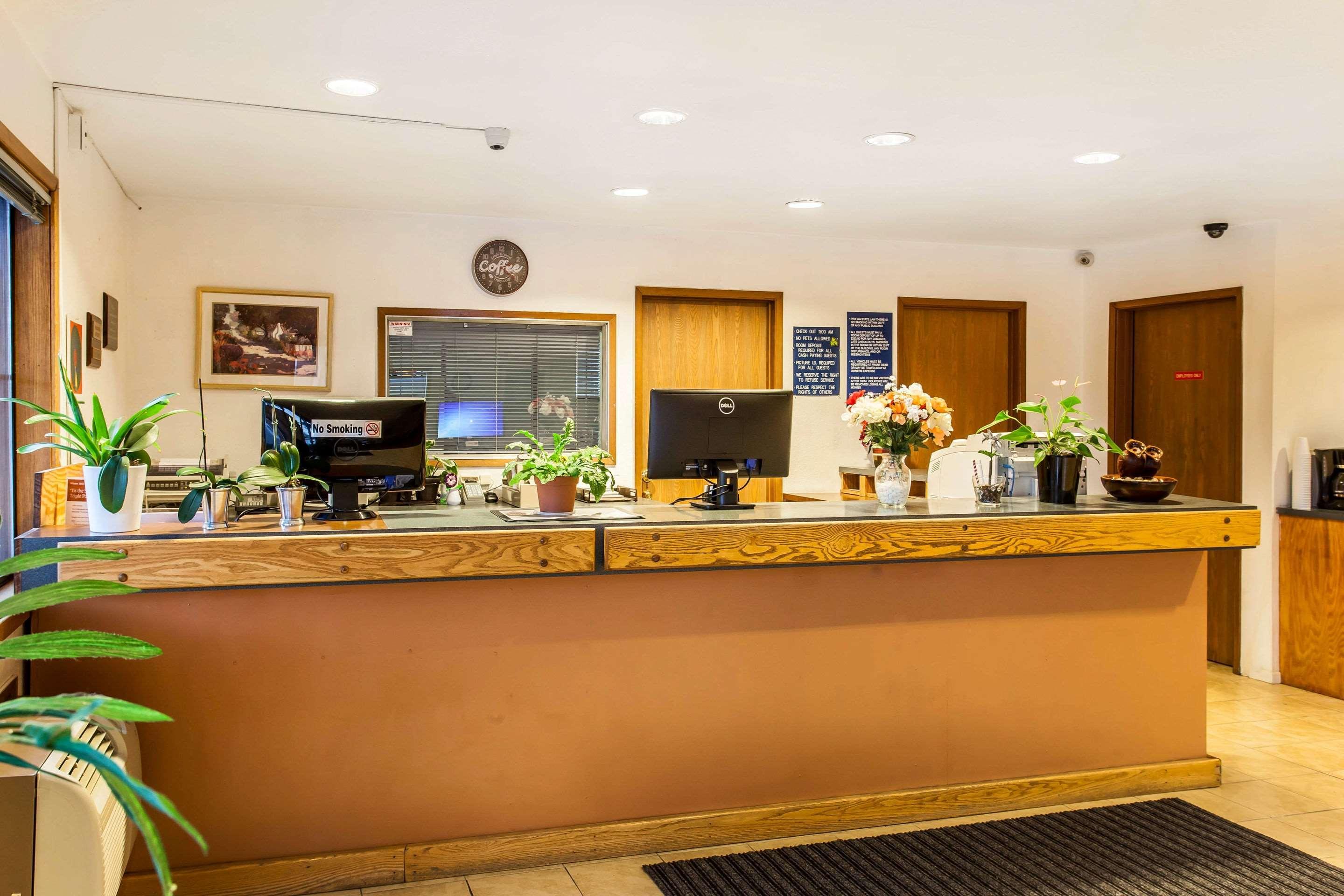 Econolodge Еверетт Екстер'єр фото